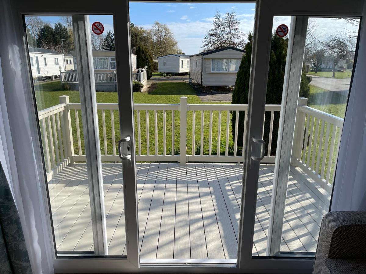 Private Rented Caravan Situated At Southview Holiday Park Winthorpe  Eksteriør billede