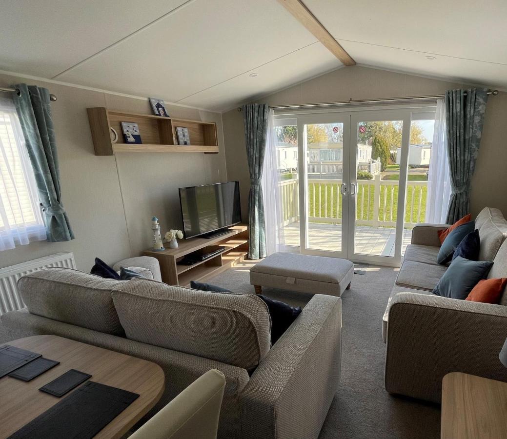 Private Rented Caravan Situated At Southview Holiday Park Winthorpe  Eksteriør billede