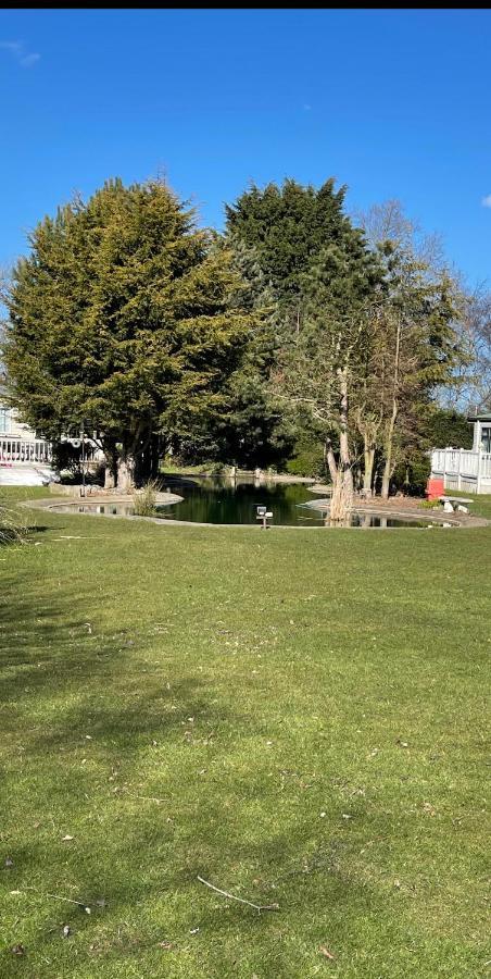 Private Rented Caravan Situated At Southview Holiday Park Winthorpe  Eksteriør billede